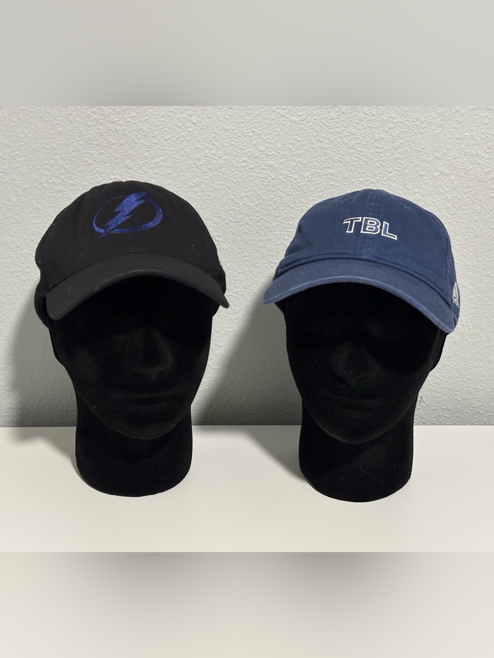 Tampa Bay Lightning NHL team hat bundle